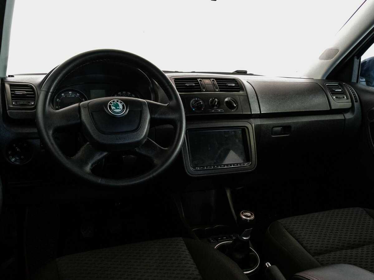 Skoda Fabia, 2012 - Фото №10