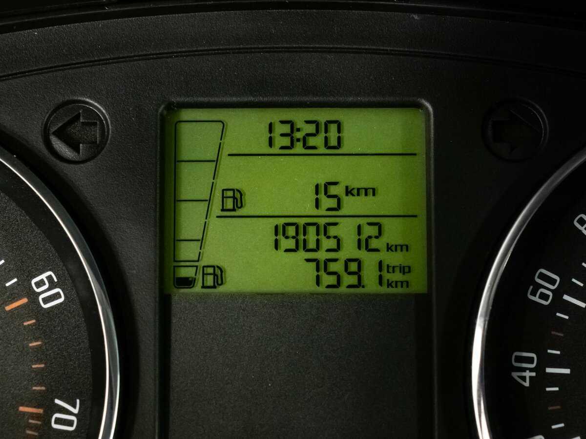 Skoda Fabia, 2012 - Фото №15