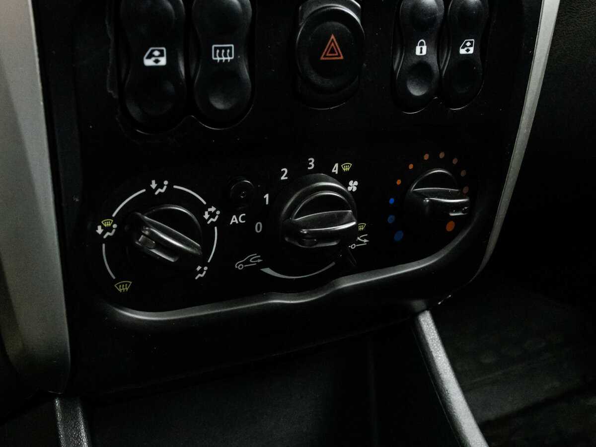 Nissan Almera, 2013 - Фото №10