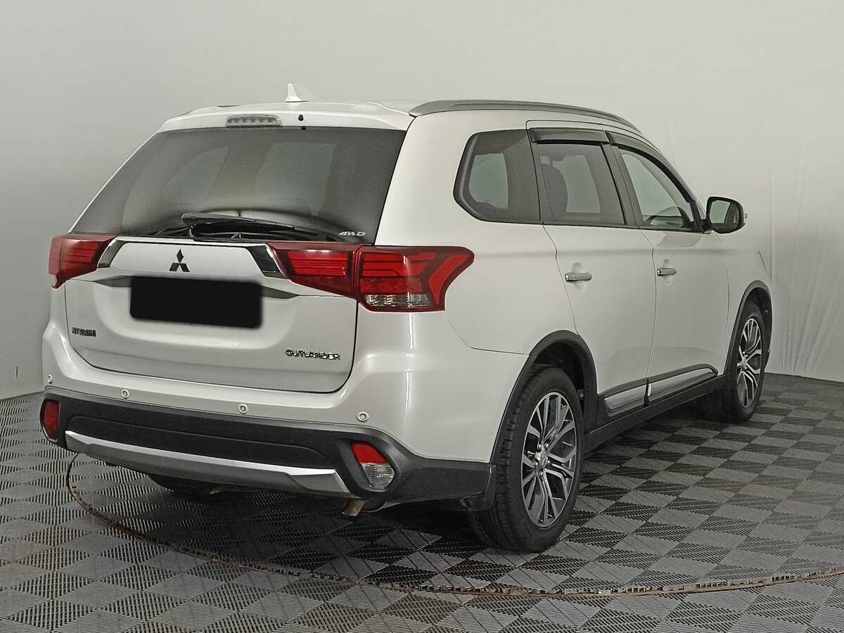 Mitsubishi Outlander, 2017 - Фото №3