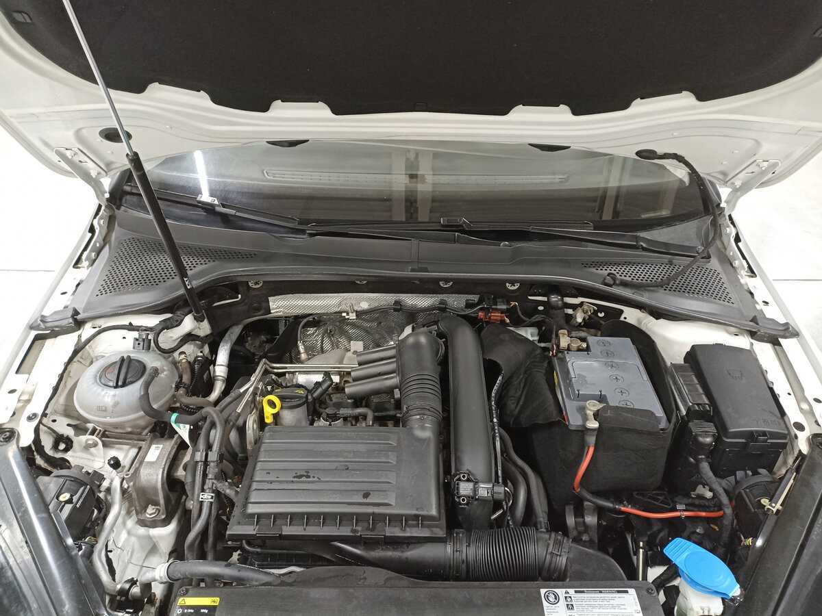 Volkswagen Golf, 2013 - Фото №8