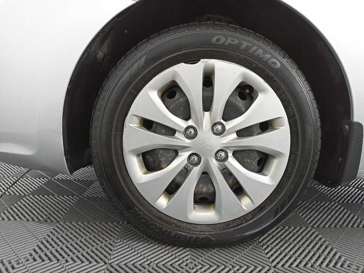 Kia Rio, 2019 - Фото №15