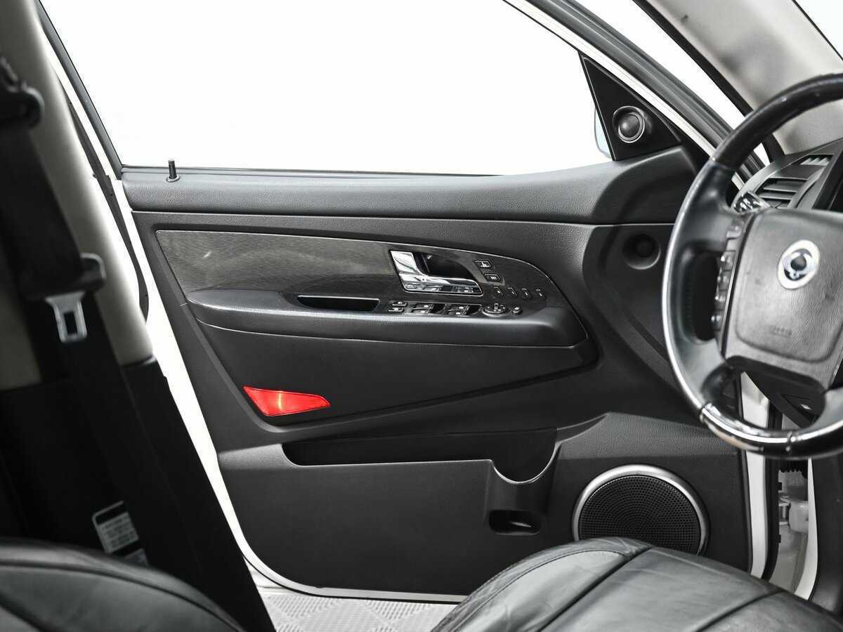 SsangYong Rexton, 2013 - Фото №6