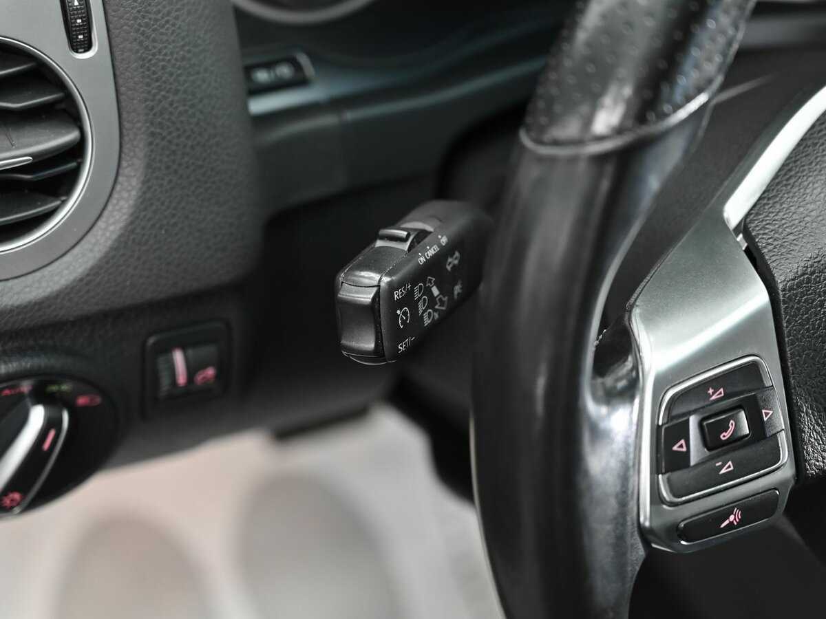 Volkswagen Tiguan, 2016 - Фото №9