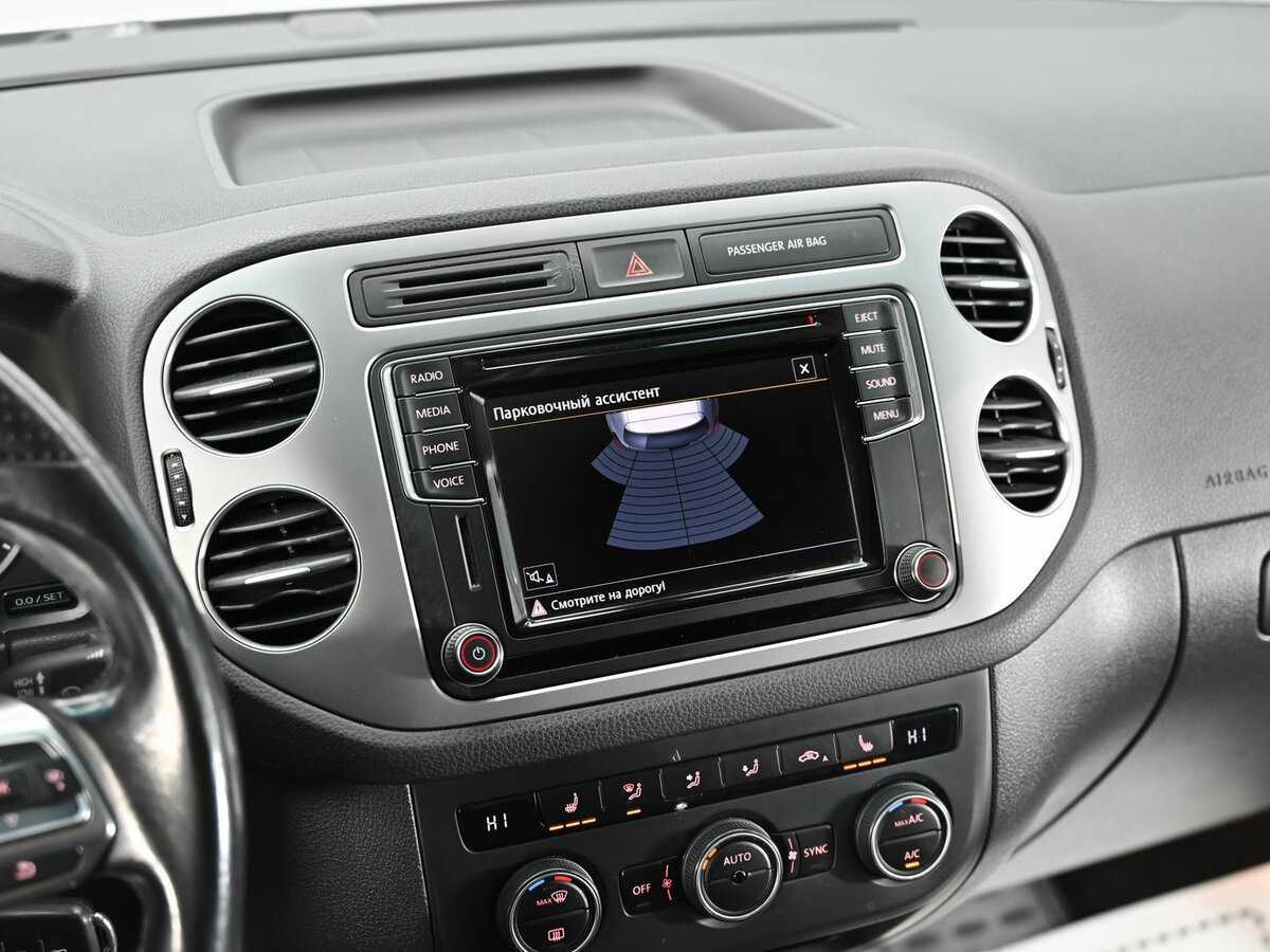 Volkswagen Tiguan, 2016 - Фото №11