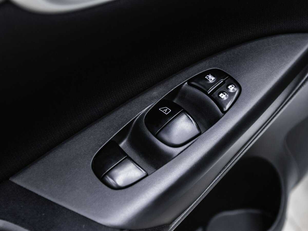 Nissan Sentra, 2016 - Фото №6