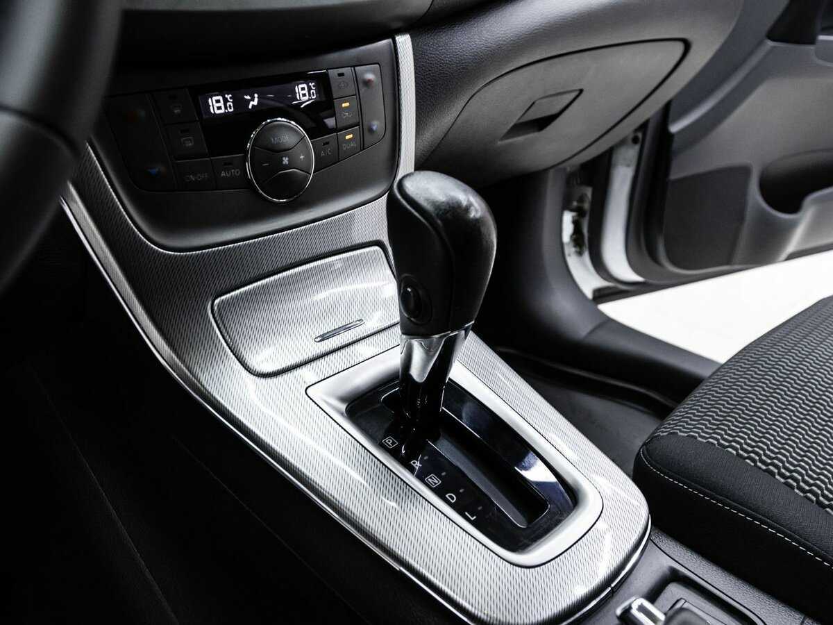 Nissan Sentra, 2016 - Фото №12