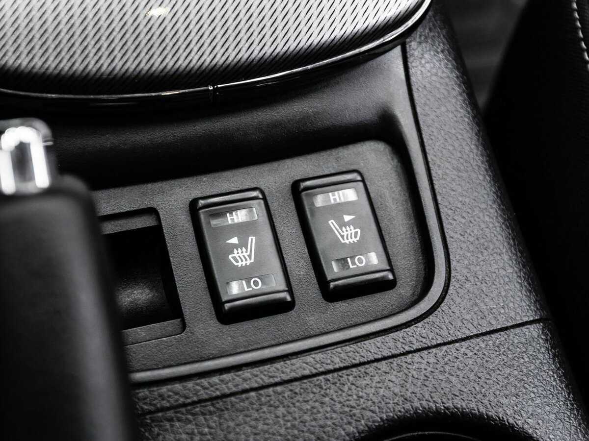 Nissan Sentra, 2016 - Фото №13