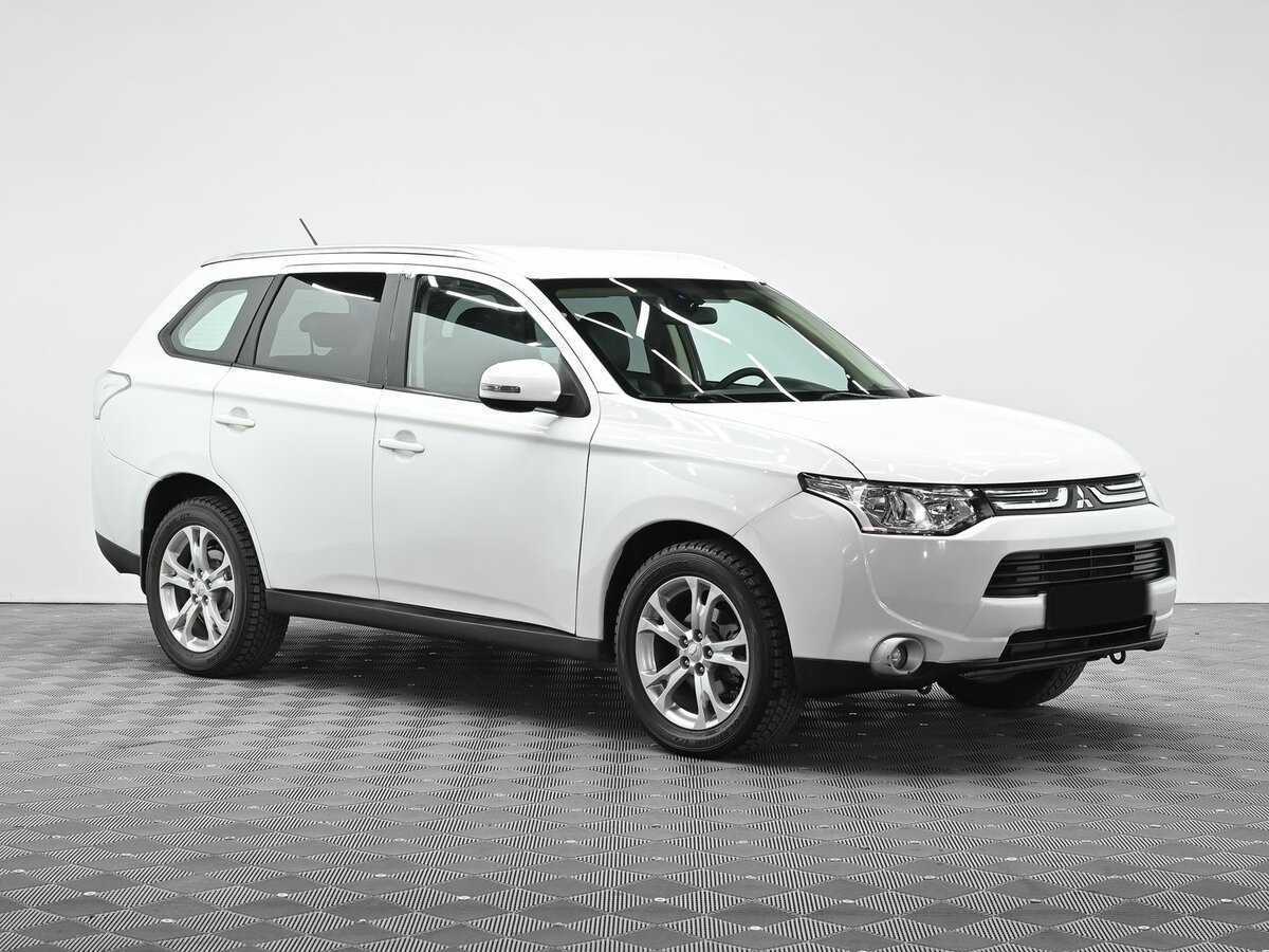 Mitsubishi Outlander, 2012 - Фото №2