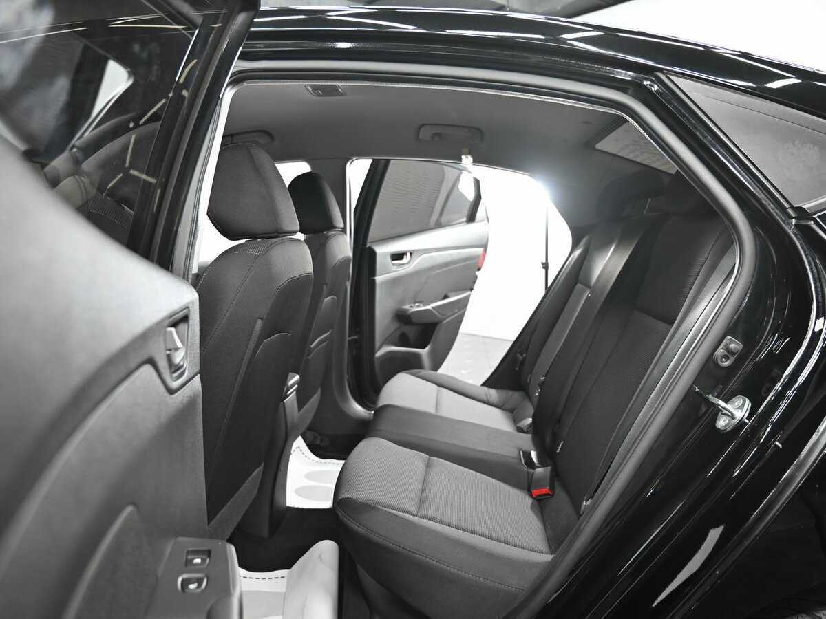 Hyundai Solaris, 2018 - Фото №11