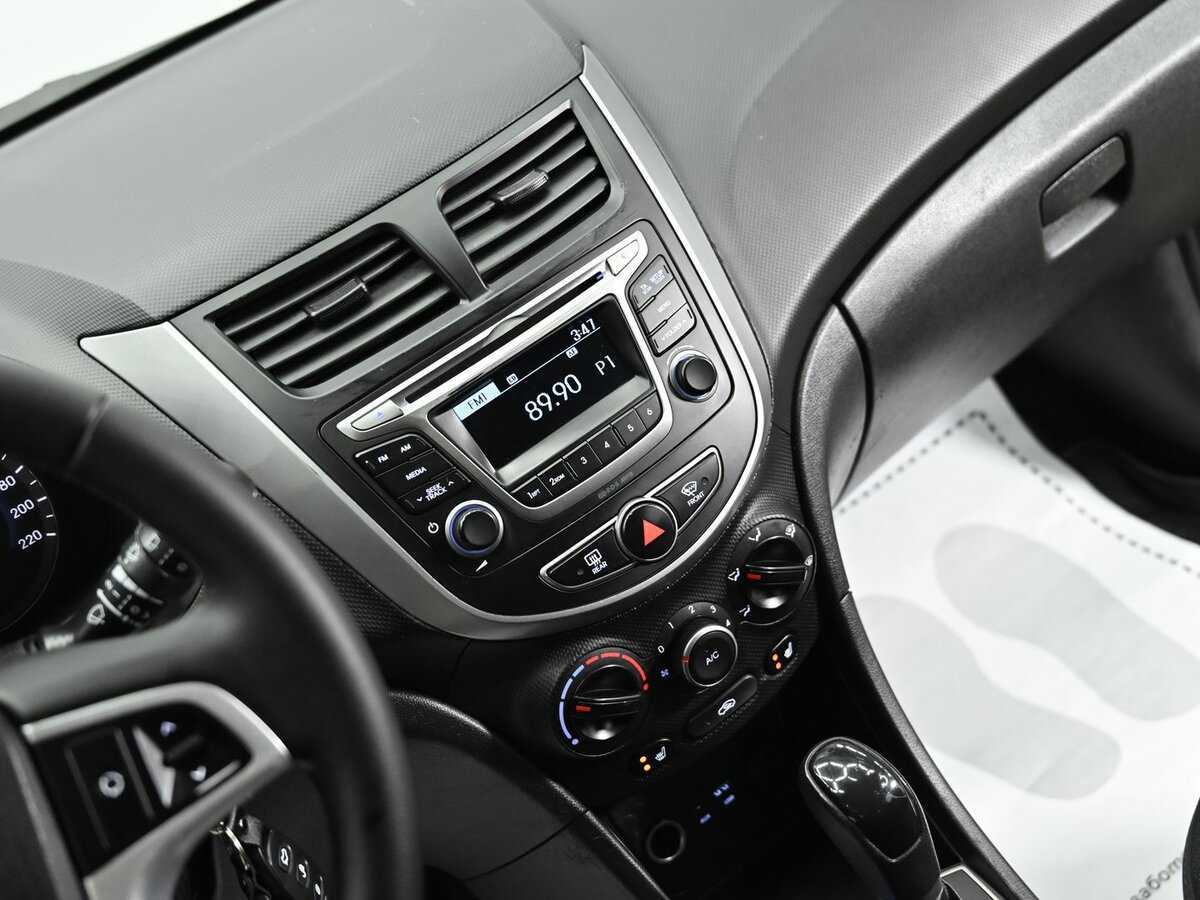 Hyundai Solaris, 2015 - Фото №9