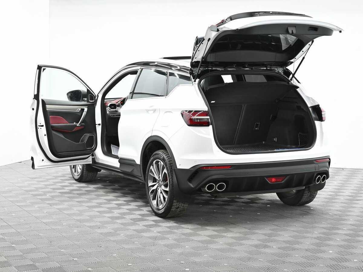 Geely Coolray, 2022 - Фото №6