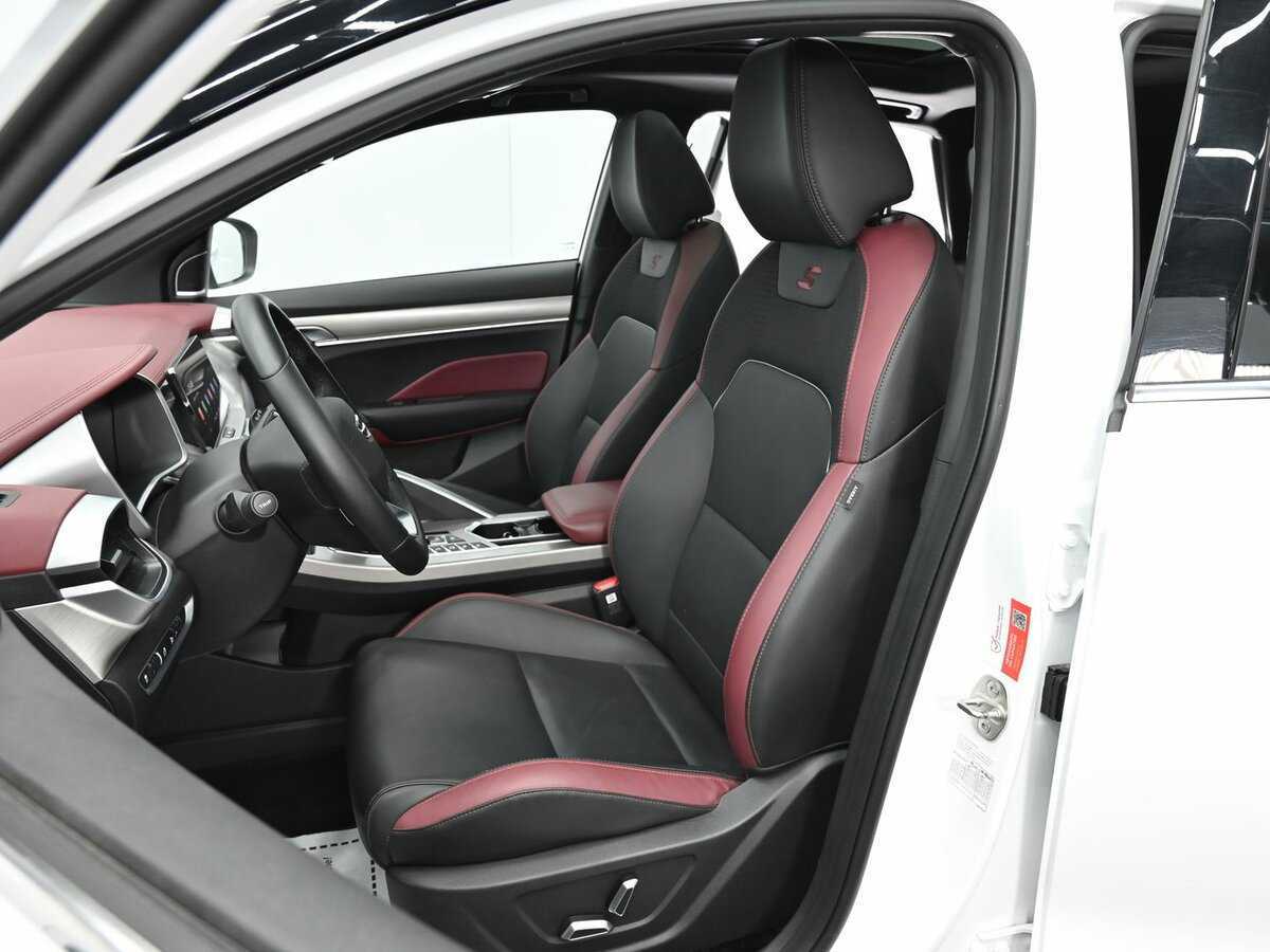 Geely Coolray, 2022 - Фото №7