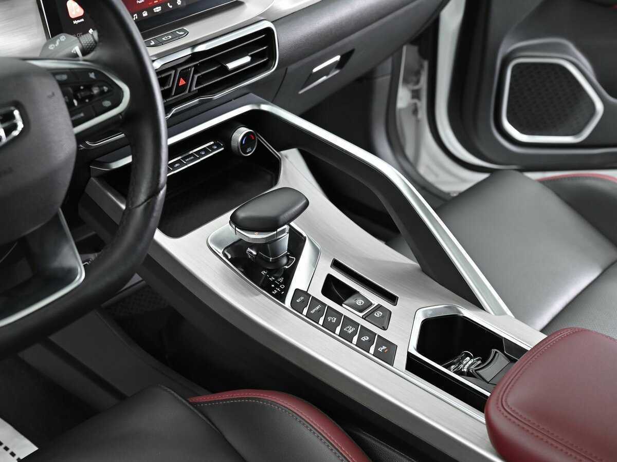 Geely Coolray, 2022 - Фото №12