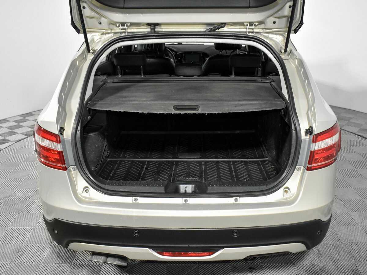 Lada (ВАЗ) Vesta SW Cross, 2019 - Фото №20