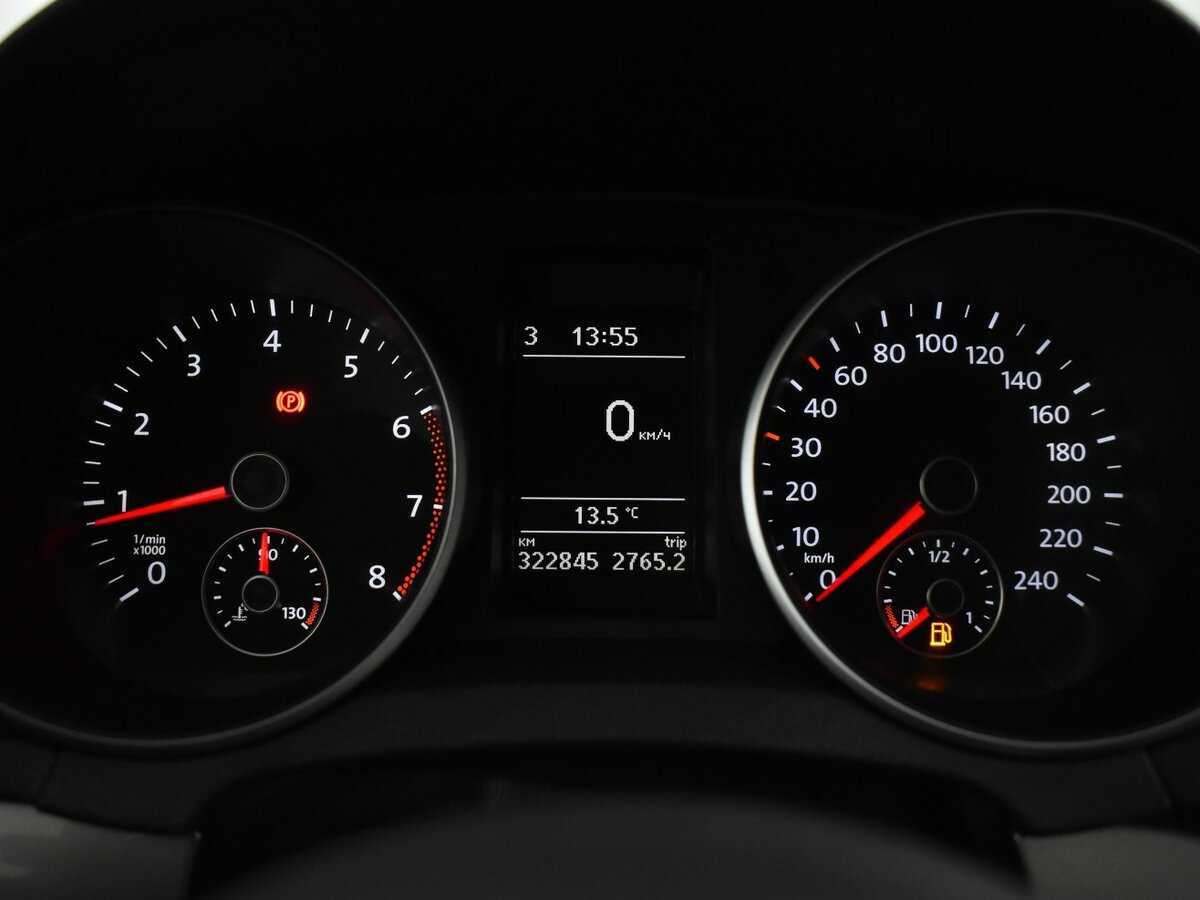 Volkswagen Golf, 2012 - Фото №13