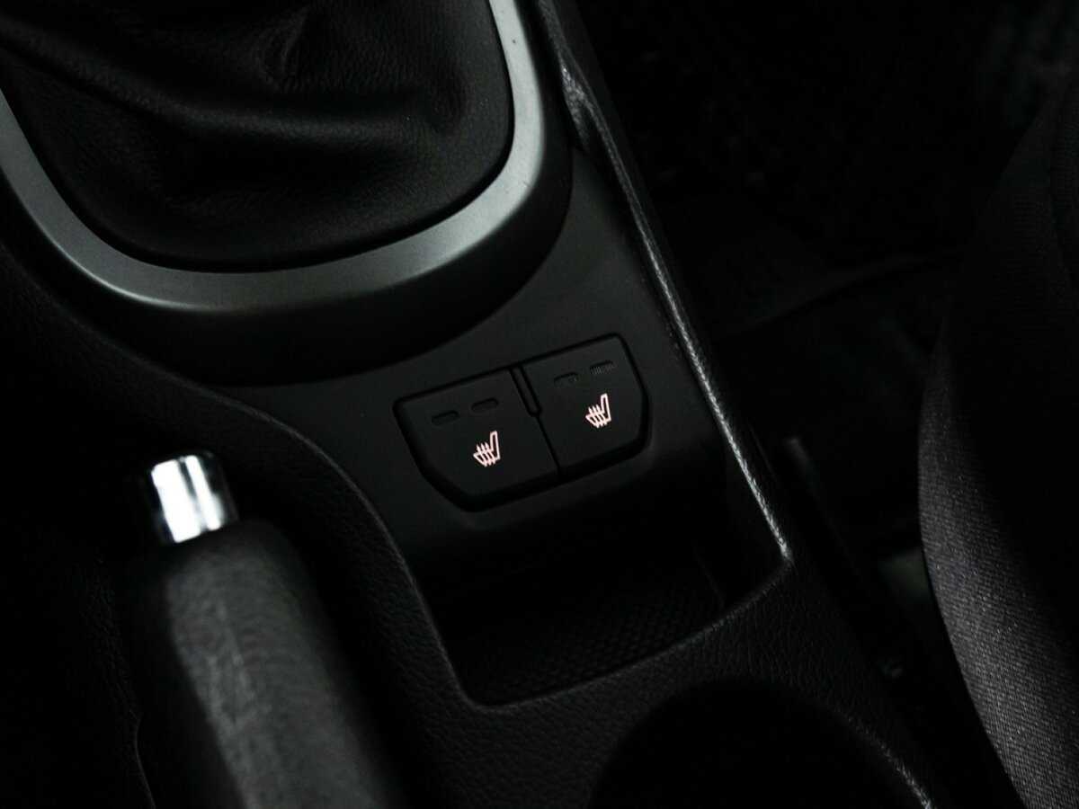 Kia Rio 5-speed, 2013 - Фото №15