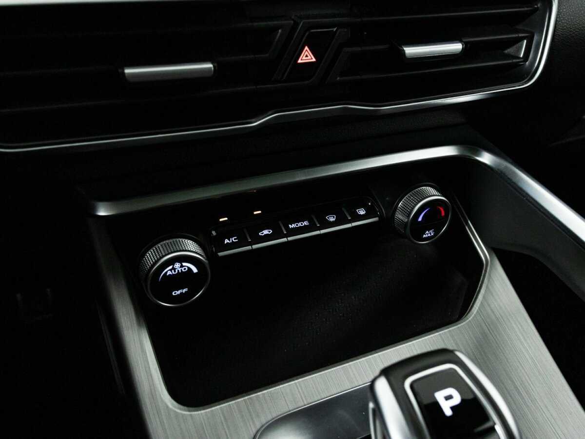 Geely Coolray, 2021 - Фото №17