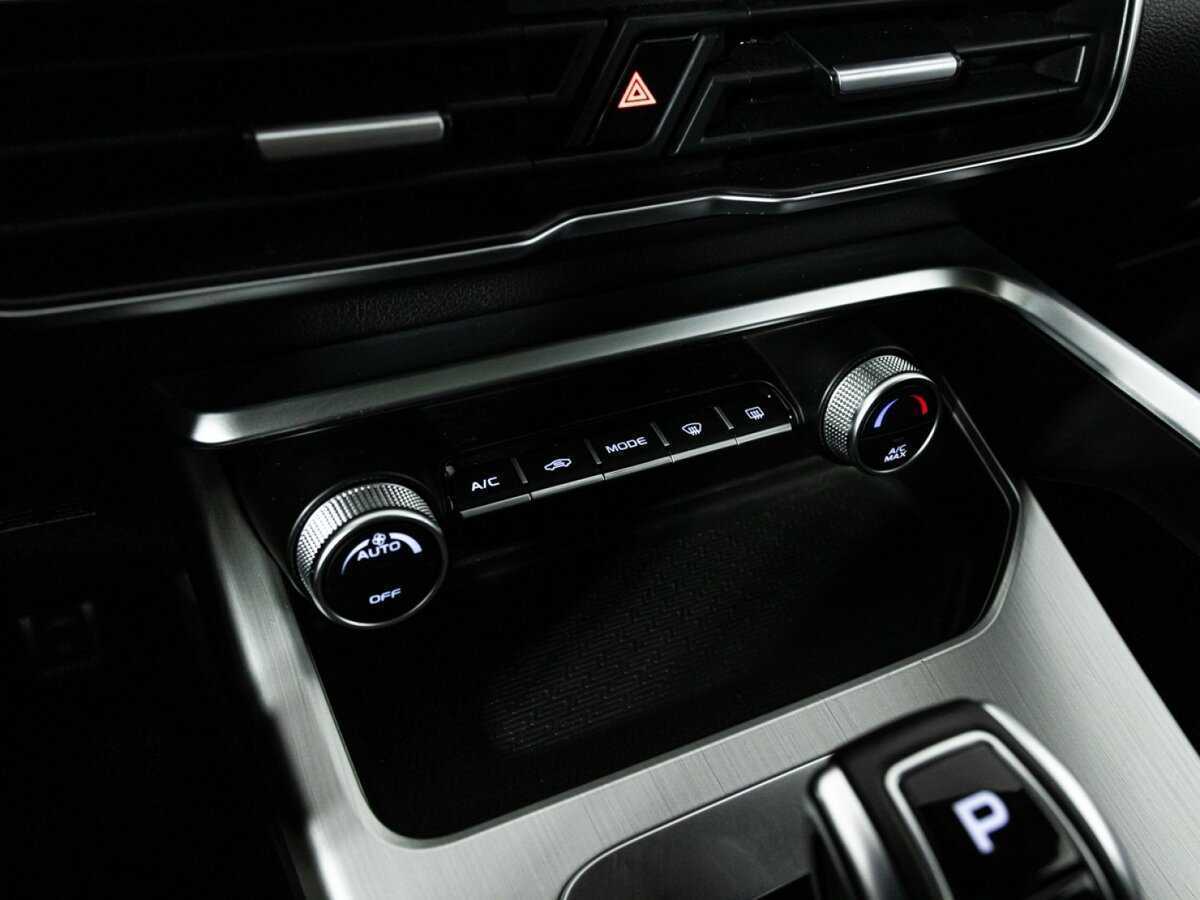 Geely Coolray, 2021 - Фото №18