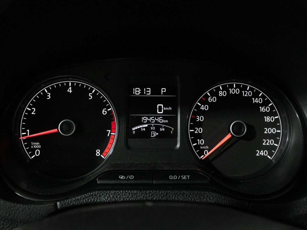 Volkswagen Polo, 2016 - Фото №11