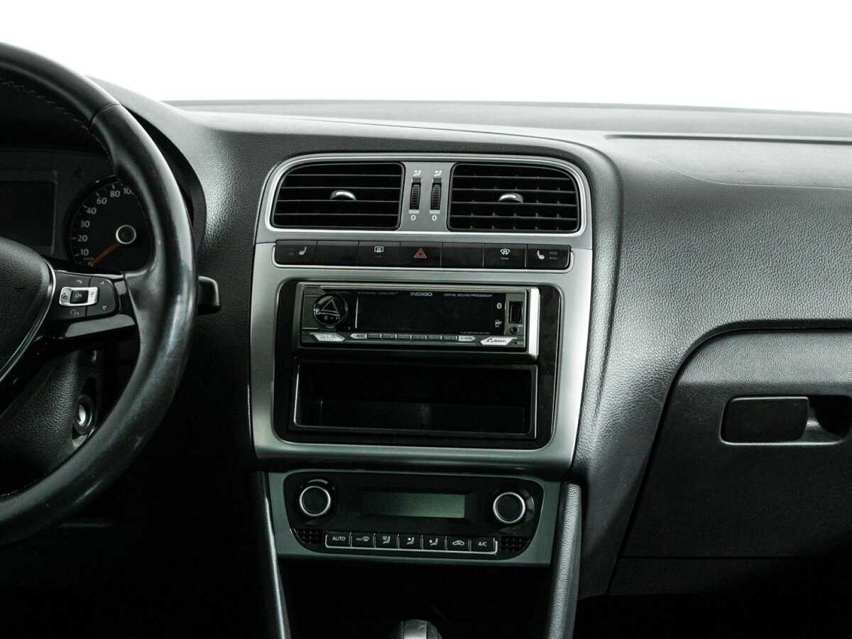 Volkswagen Polo, 2016 - Фото №13