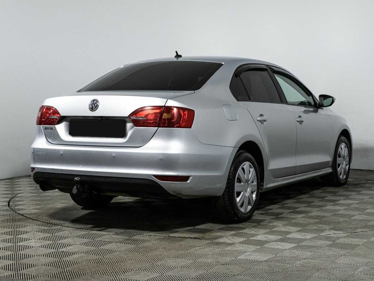 Volkswagen Jetta, 2012 - Фото №4