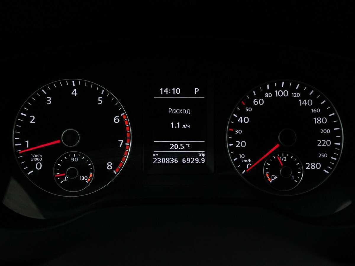 Volkswagen Jetta, 2012 - Фото №11