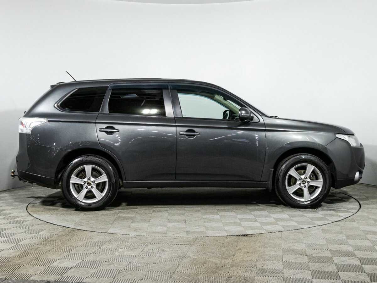 Mitsubishi Outlander, 2013 - Фото №3