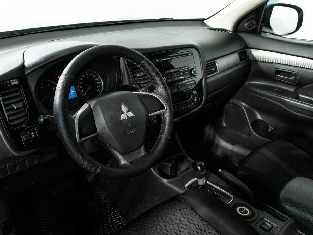 Mitsubishi Outlander, 2013 - Фото №10