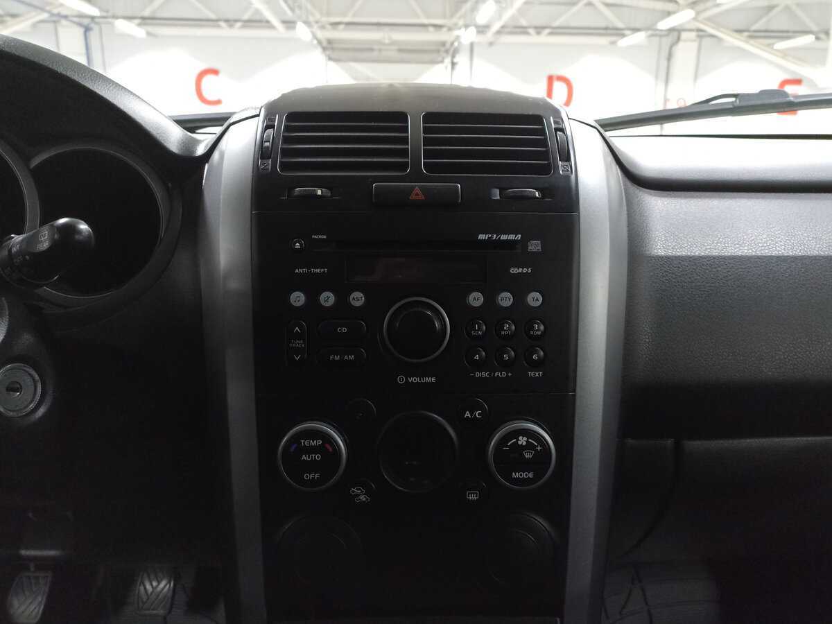 Suzuki Grand Vitara, 2013 - Фото №14