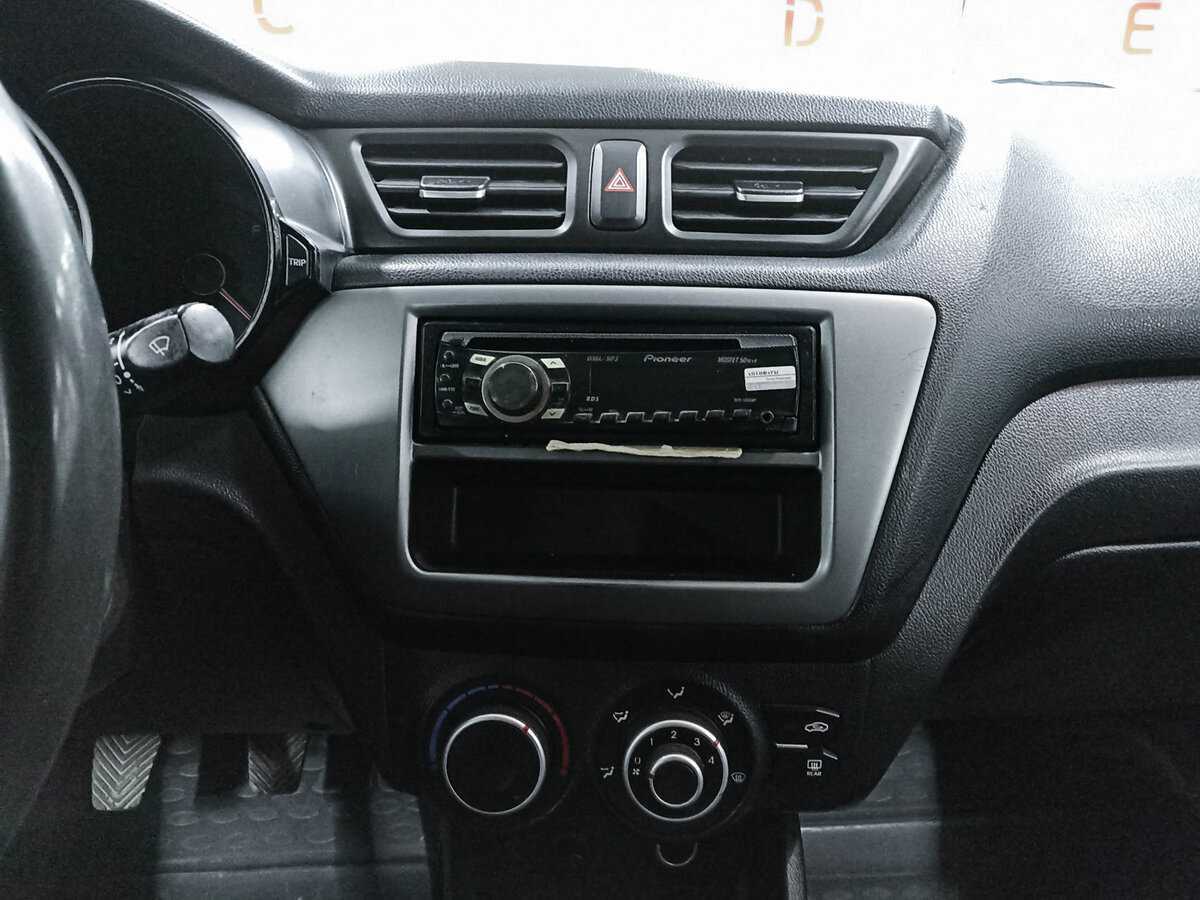 Kia Rio, 2014 - Фото №14