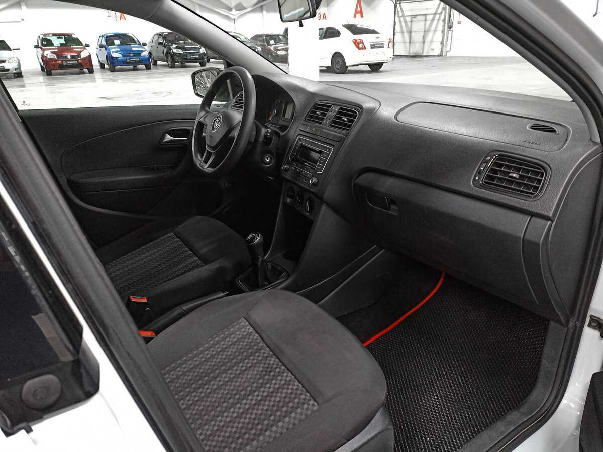Volkswagen Polo, 2019 - Фото №9
