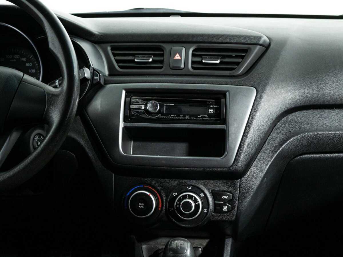 Kia Rio, 2012 - Фото №13