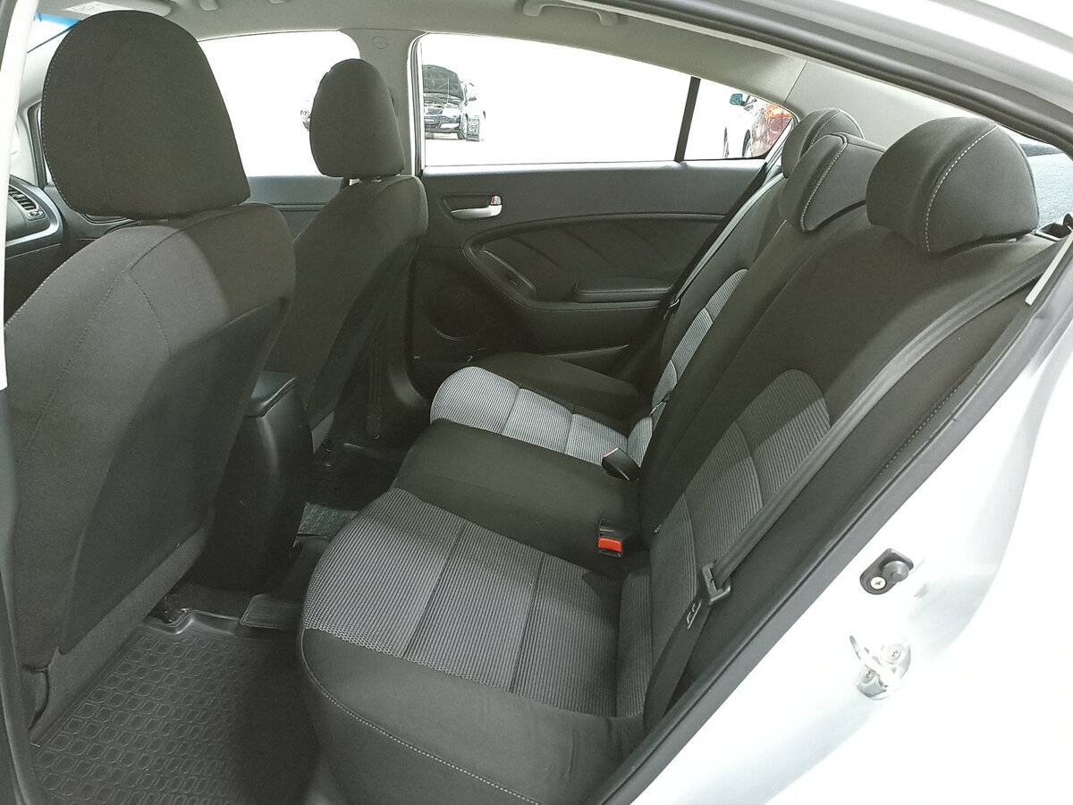 Kia Cerato, 2018 - Фото №11