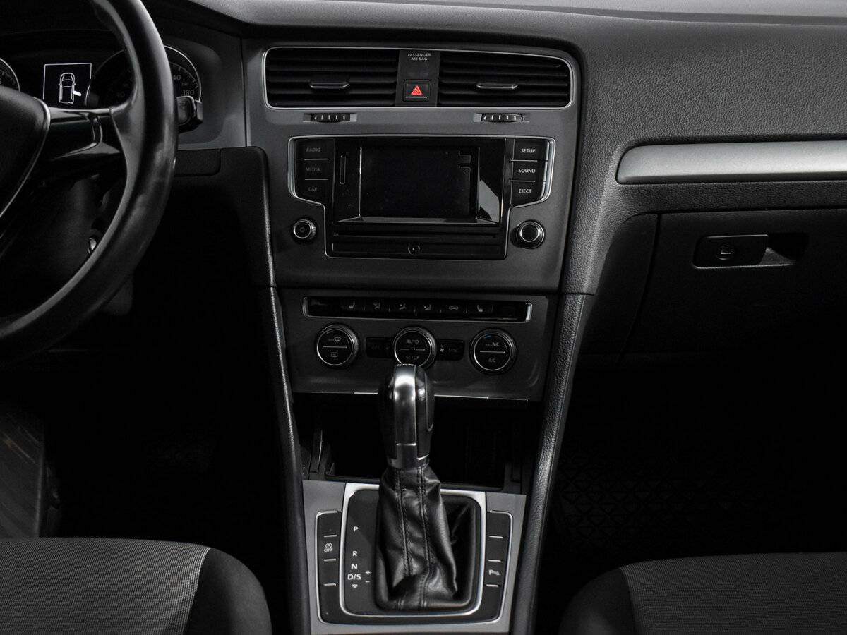 Volkswagen Golf, 2013 - Фото №12