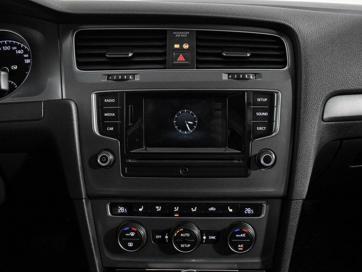 Volkswagen Golf, 2013 - Фото №14