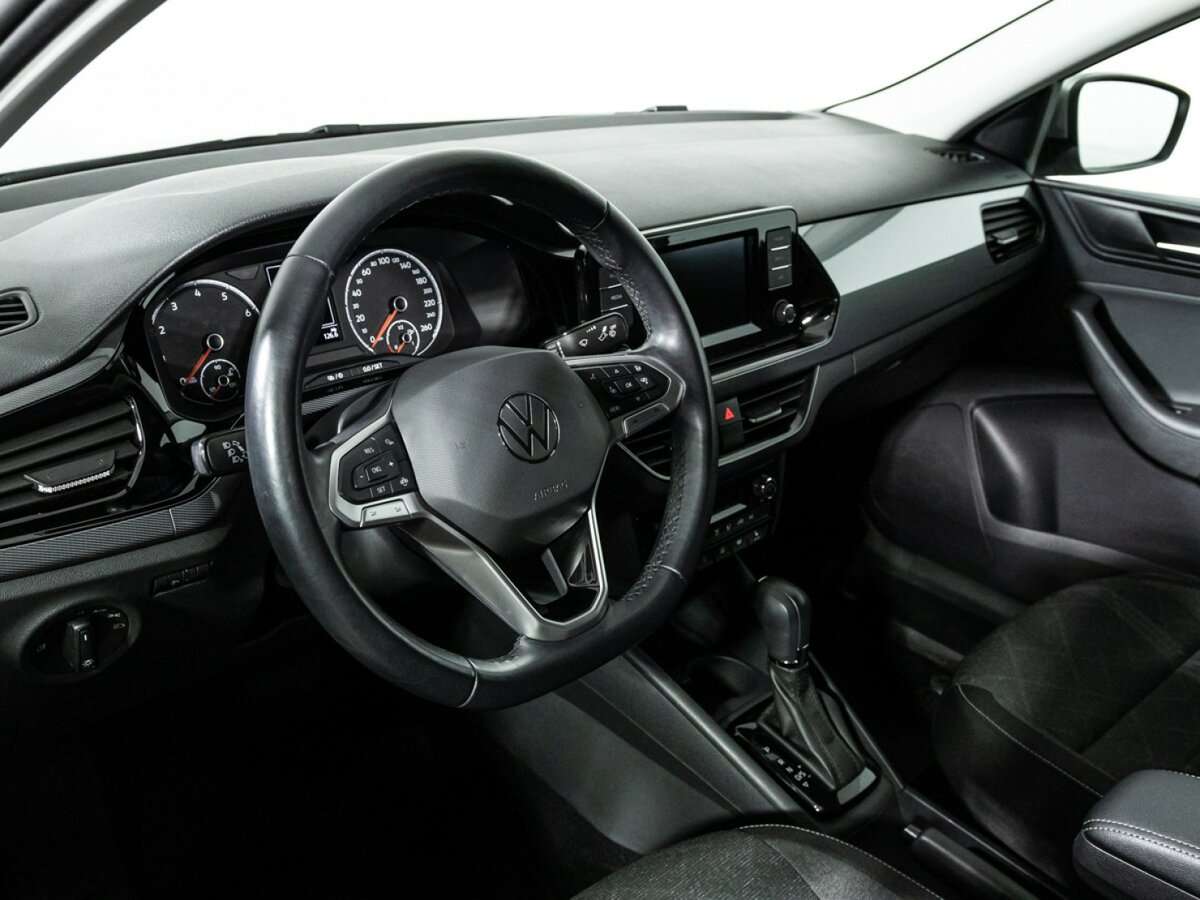 Volkswagen Polo, 2020 - Фото №10