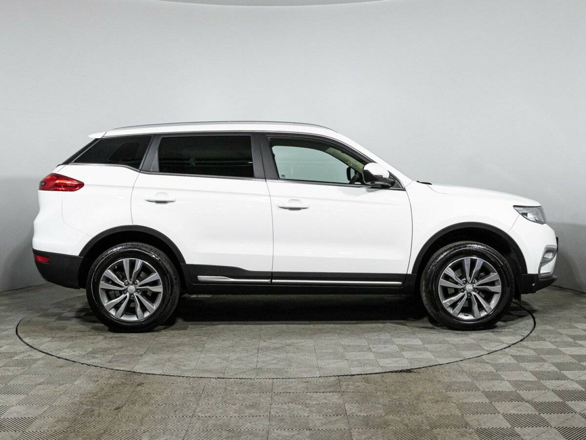 Geely Atlas, 2020 - Фото №1