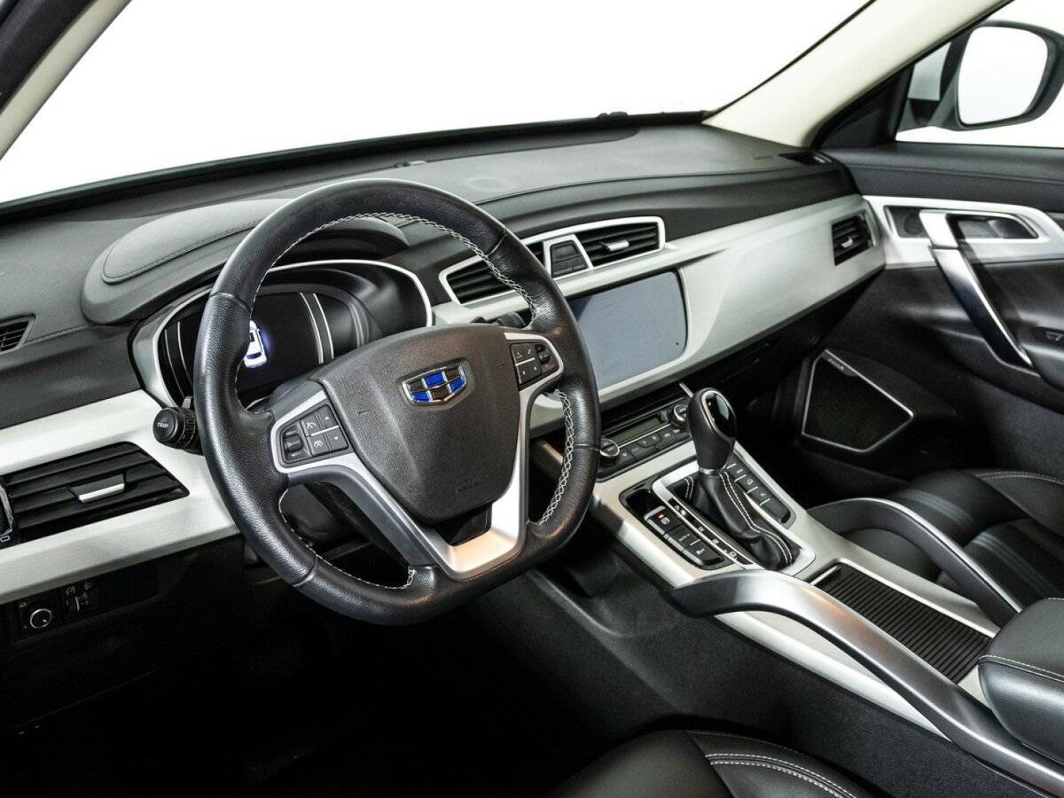 Geely Atlas, 2020 - Фото №8