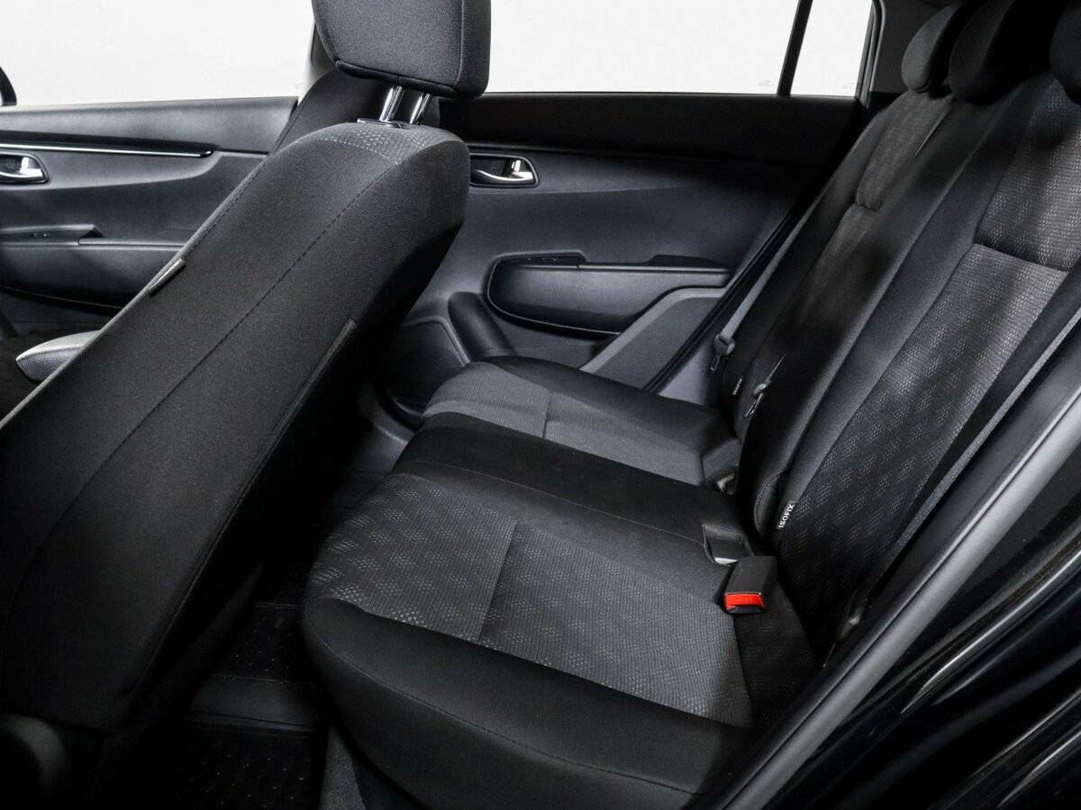 Kia Rio X-Line, 2020 - Фото №9