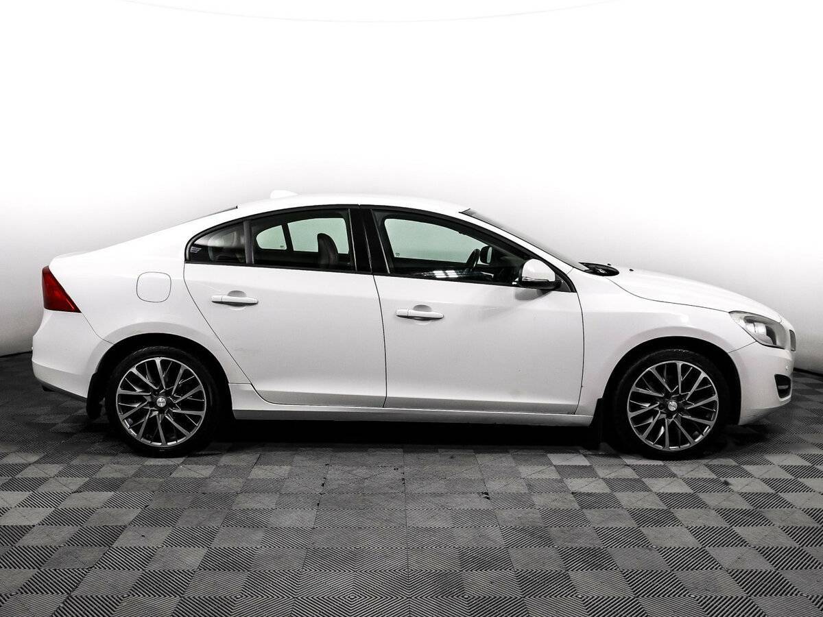 Volvo S60, 2012 - Фото №3