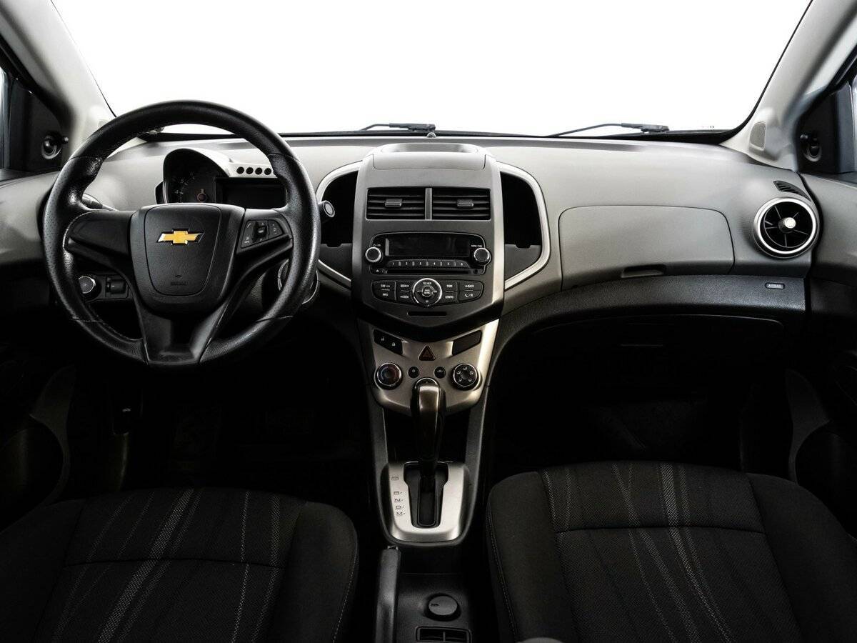 Chevrolet Aveo, 2015 - Фото №7
