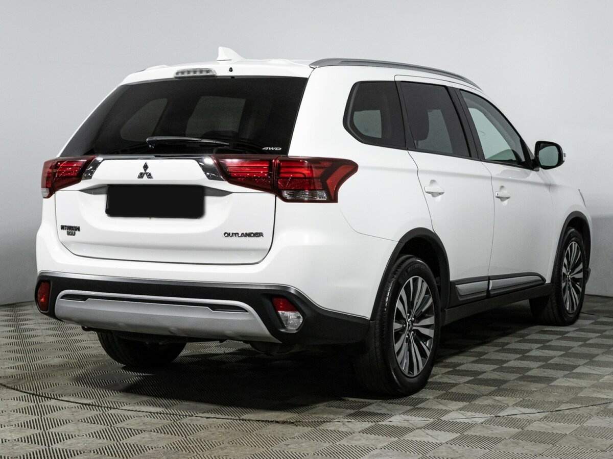 Mitsubishi Outlander, 2019 - Фото №4
