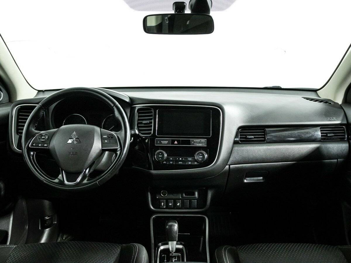 Mitsubishi Outlander, 2019 - Фото №12