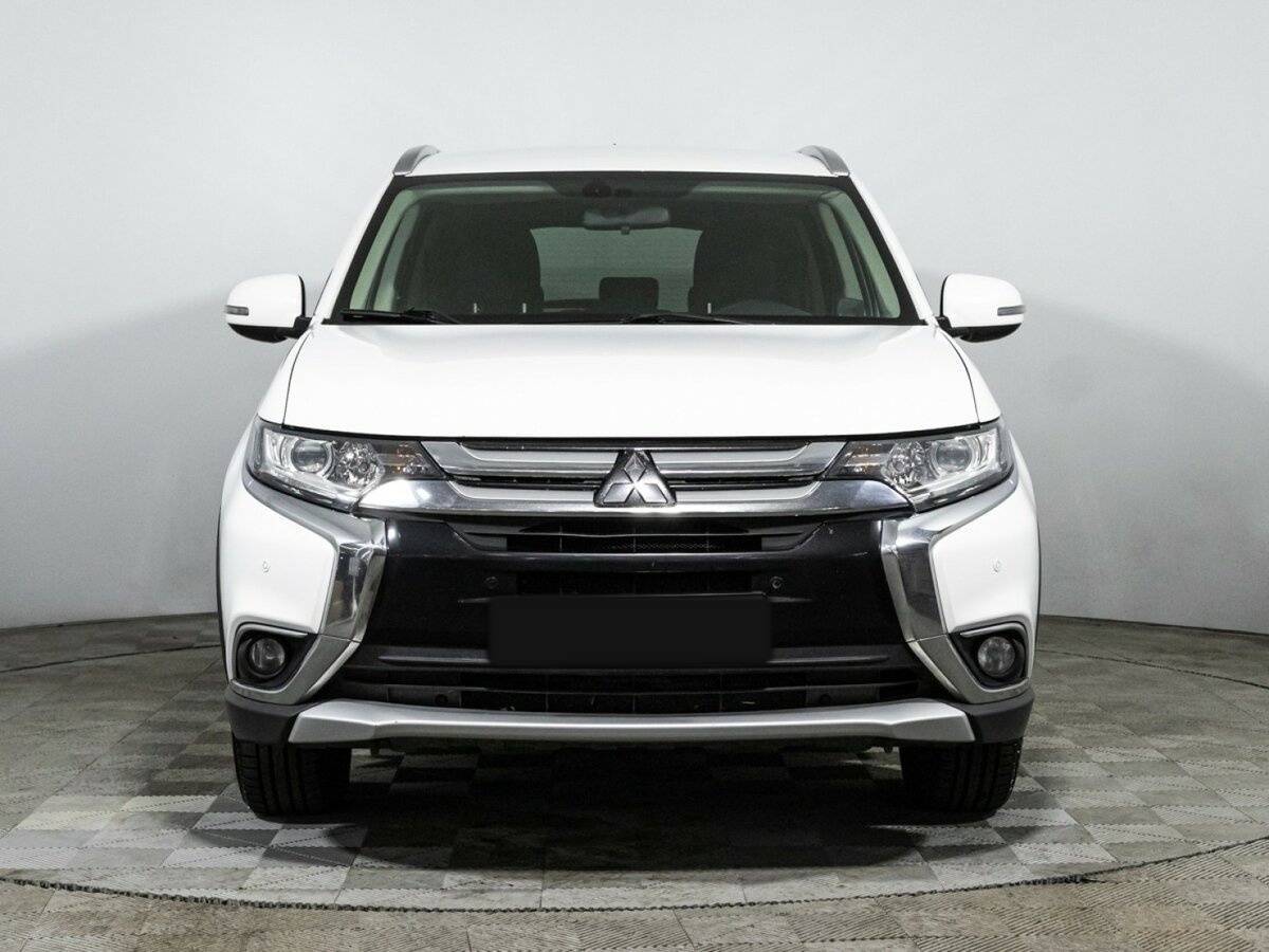 Mitsubishi Outlander, 2016 - Фото №1