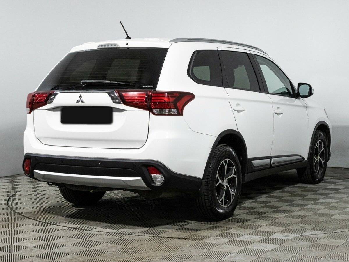 Mitsubishi Outlander, 2016 - Фото №4