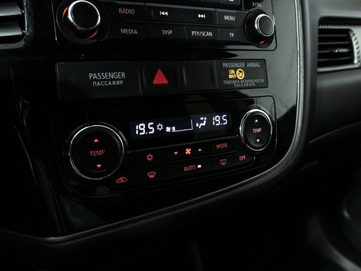 Mitsubishi Outlander, 2016 - Фото №15