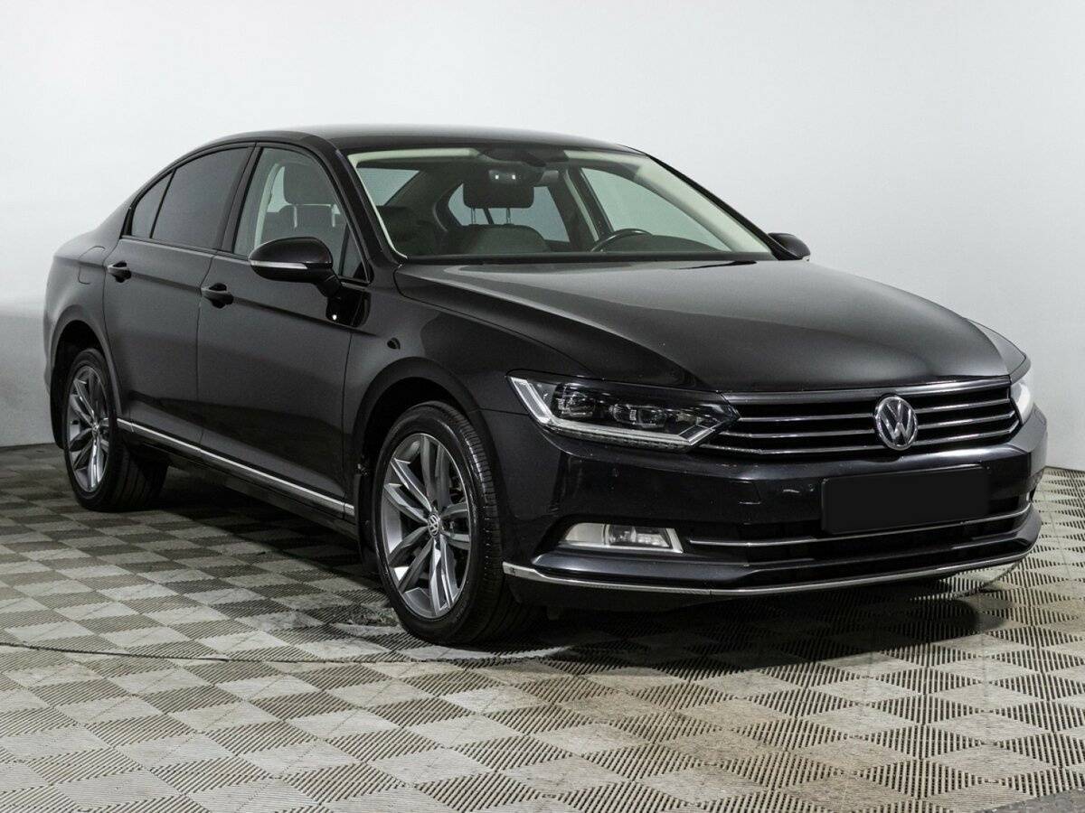 Volkswagen Passat, 2016 - Фото №2