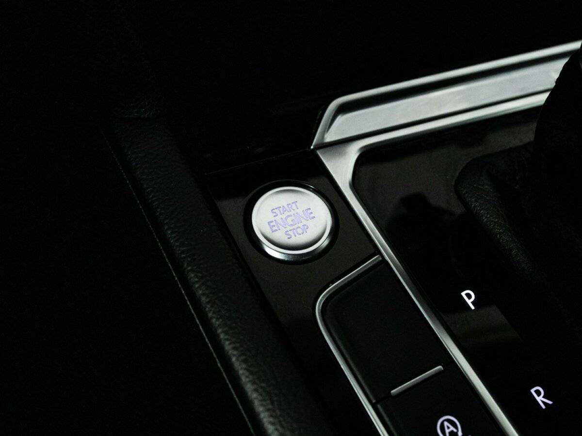 Volkswagen Passat, 2016 - Фото №18