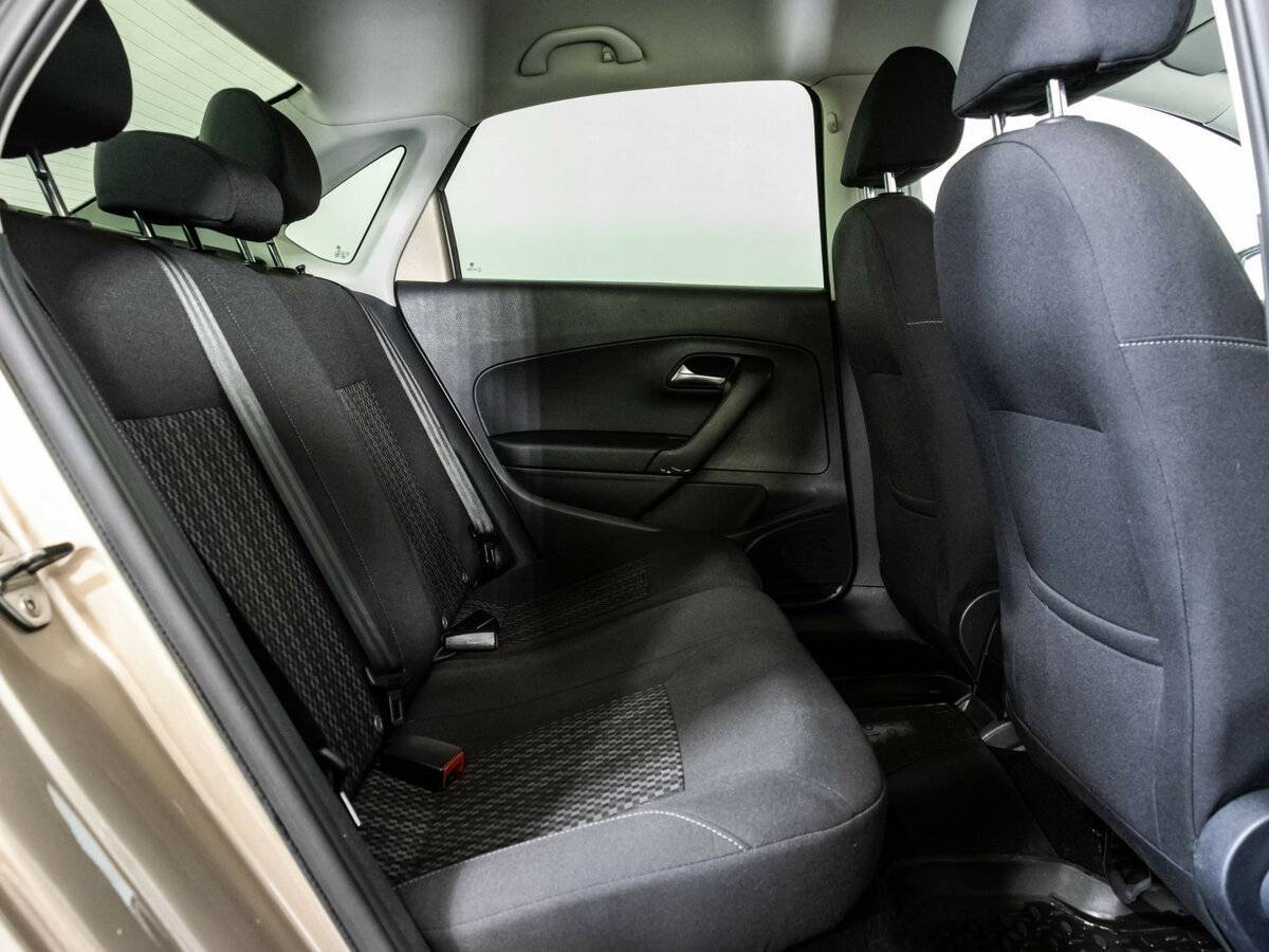 Volkswagen Polo, 2017 - Фото №11